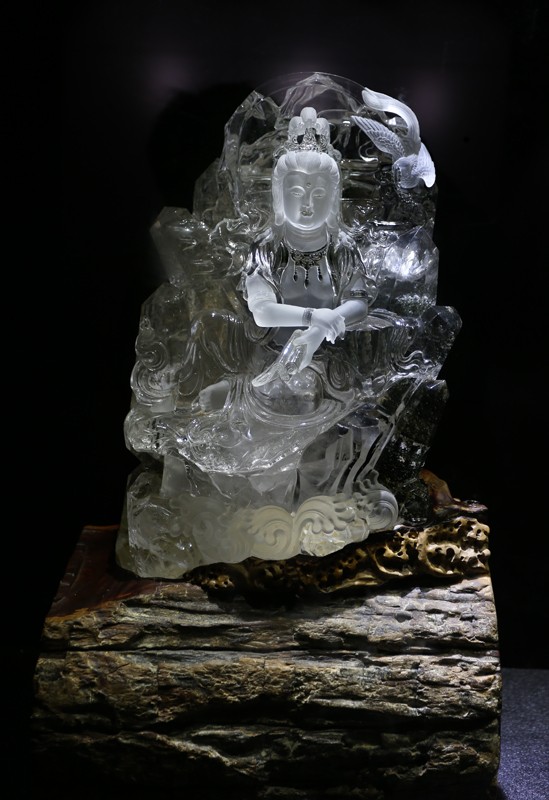 坐莲观音.jpg